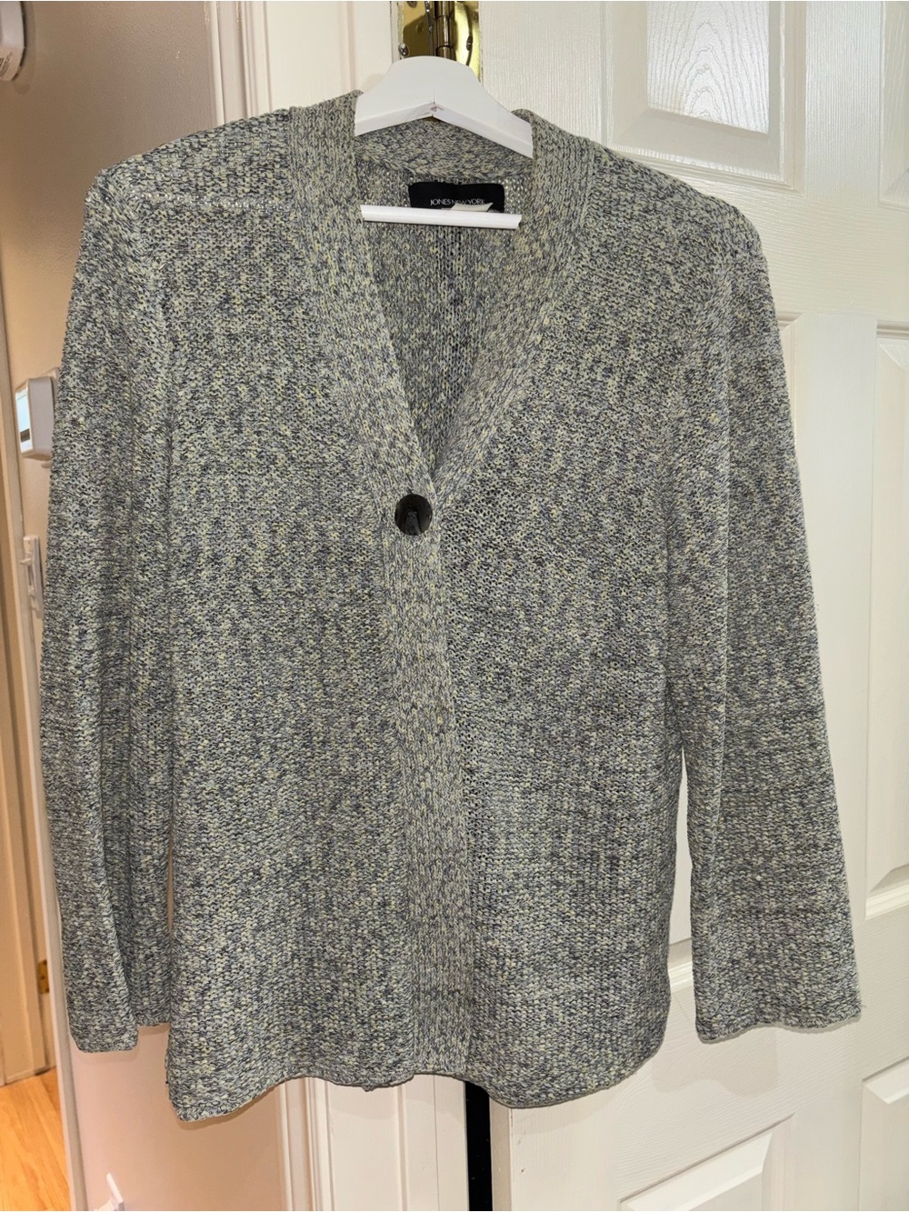 Jones New York Gray Button-Front Sweater Cardigan